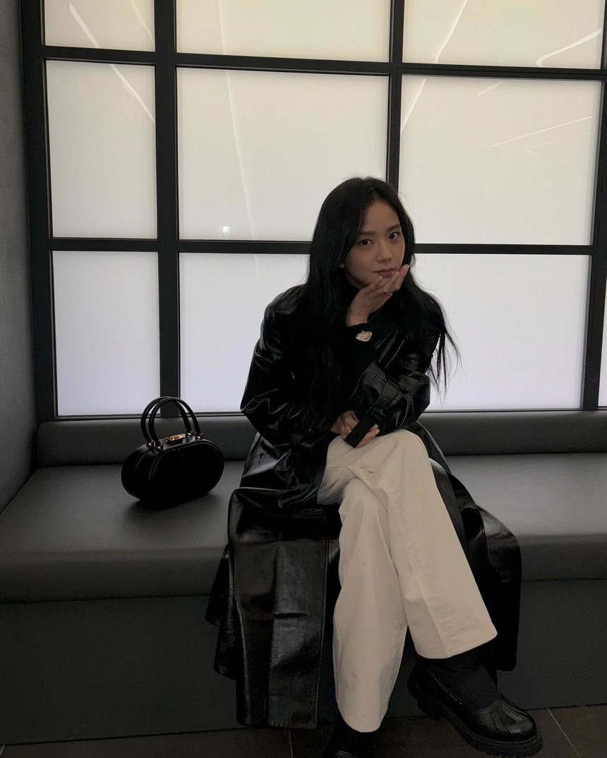 Bất ngờ với nguồn gốc chiếc đồng hồ siêu hiếm mà Jisoo Blackpink sở hữu - Ảnh 4.