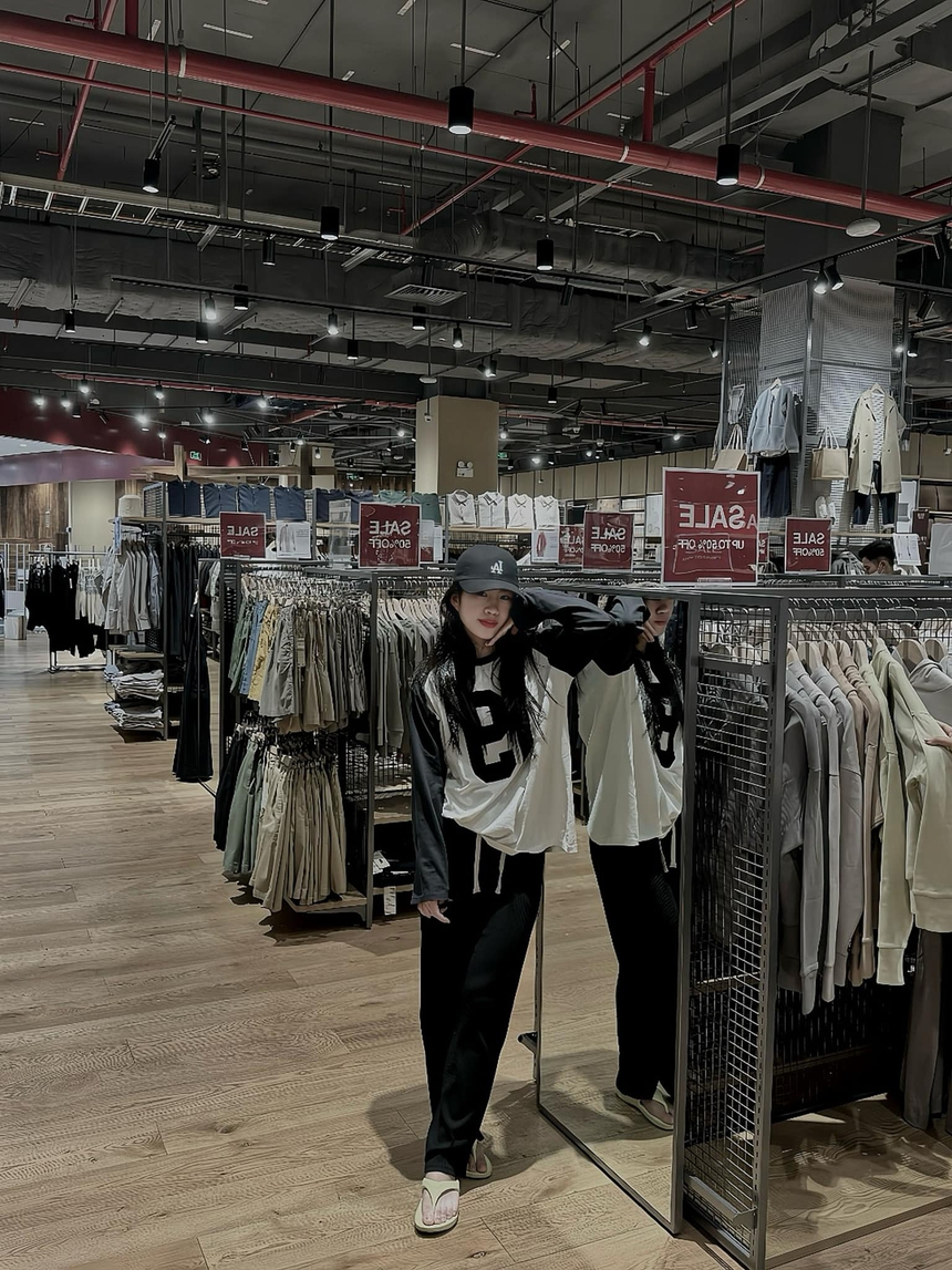 'Hot girl' Thanh Nhã diện đồ phong cách 'street wear' cá tính, nói câu đạo lý khiến fan đua nhau thả tim - Ảnh 7.