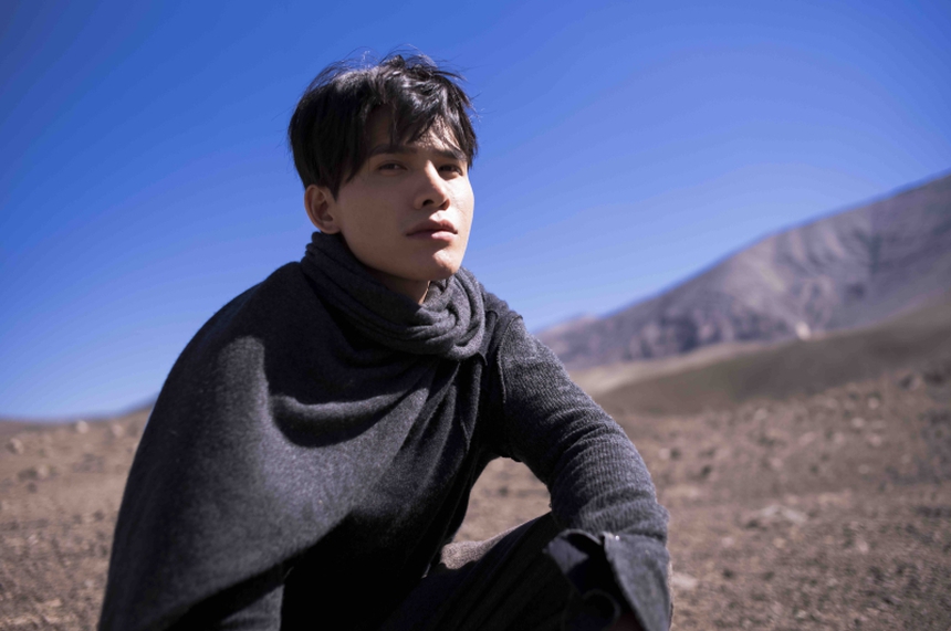 Quốc Thiên muốn nói gì với 'Hơn 1000 năm sau'? - Ảnh 4. Quốc Thiên muốn nói gì với 'Hơn 1000 năm sau'? - Ảnh 4.