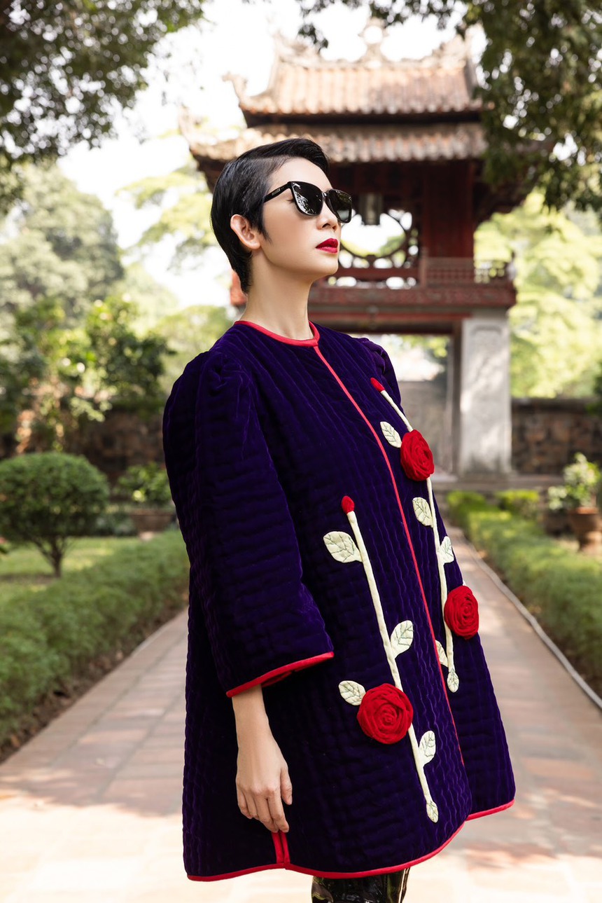 Xuân Lan xuất hiện đầy phá cách trong BST mới của NTK Đức Hùng - Ảnh 3.