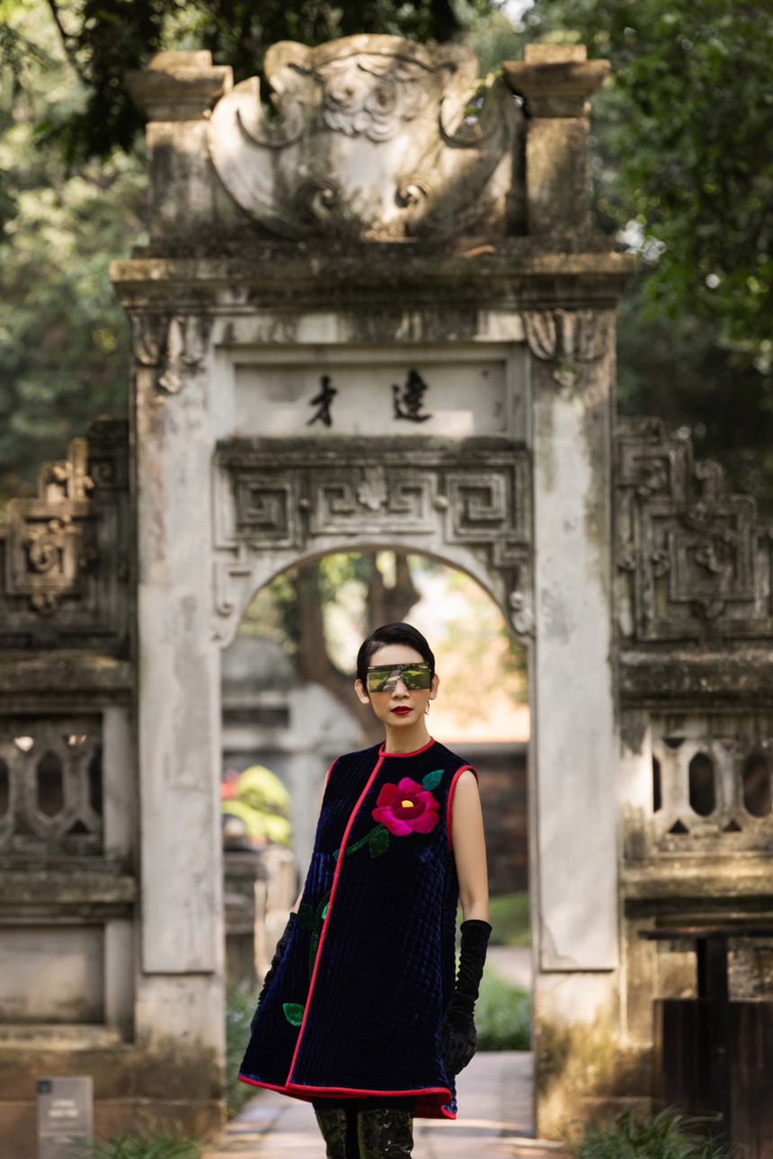 Xuân Lan xuất hiện đầy phá cách trong BST mới của NTK Đức Hùng - Ảnh 6.