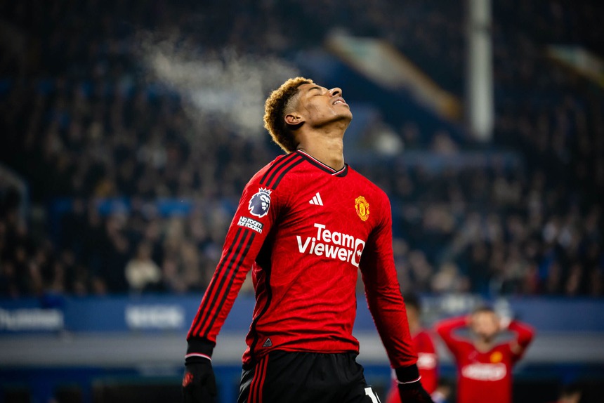 Vấn đề: Đã đến lúc Ten Hag loại bỏ Rashford? - Ảnh 1.