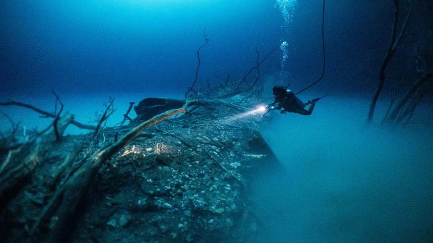 Internet Việt Nam đi quốc tế hoạt động bình thường trên 5 tuyến cáp quang - Ảnh 1.