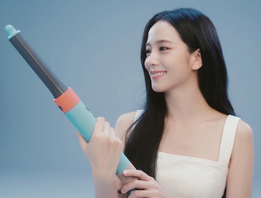 Jisoo Blackpink tất bật với những dự án mới - Ảnh 4.