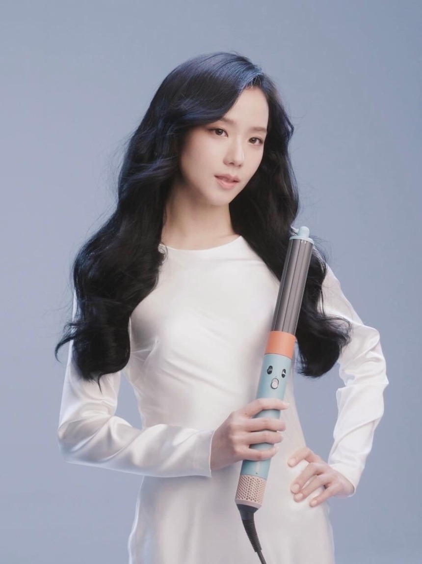 Jisoo Blackpink tất bật với những dự án mới - Ảnh 5.