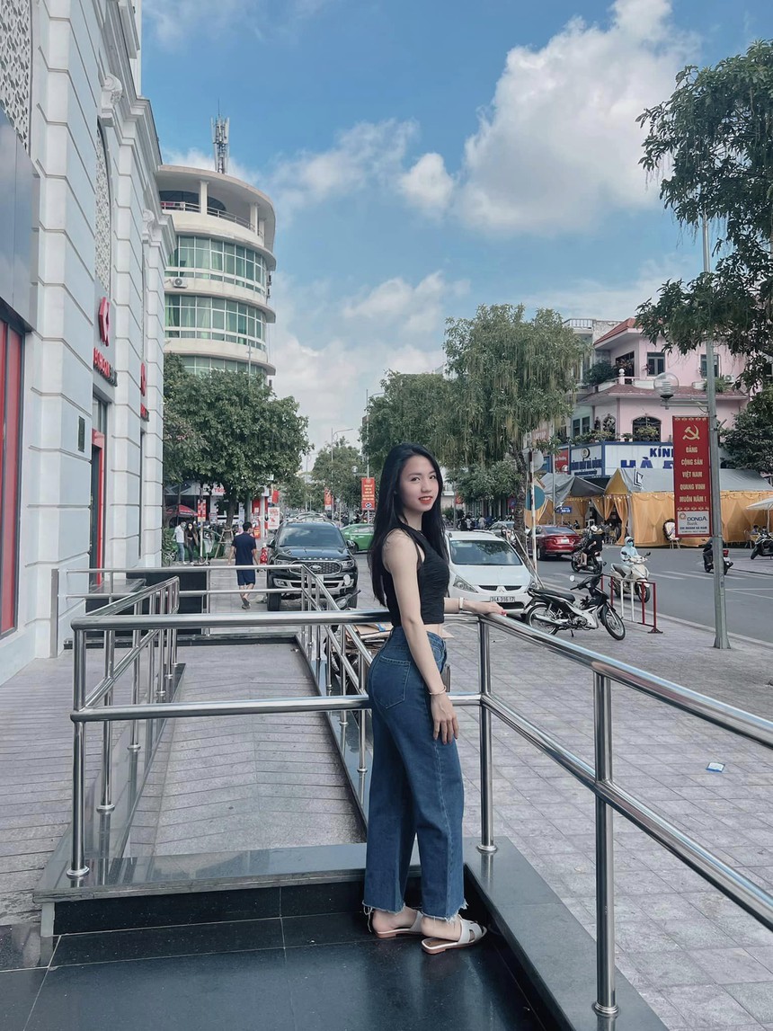 'Búp bê Hà Nam' Trần Thị Duyên hạ tiêu chuẩn người yêu và rất cẩn thận chuyện phong thủy - Ảnh 2.