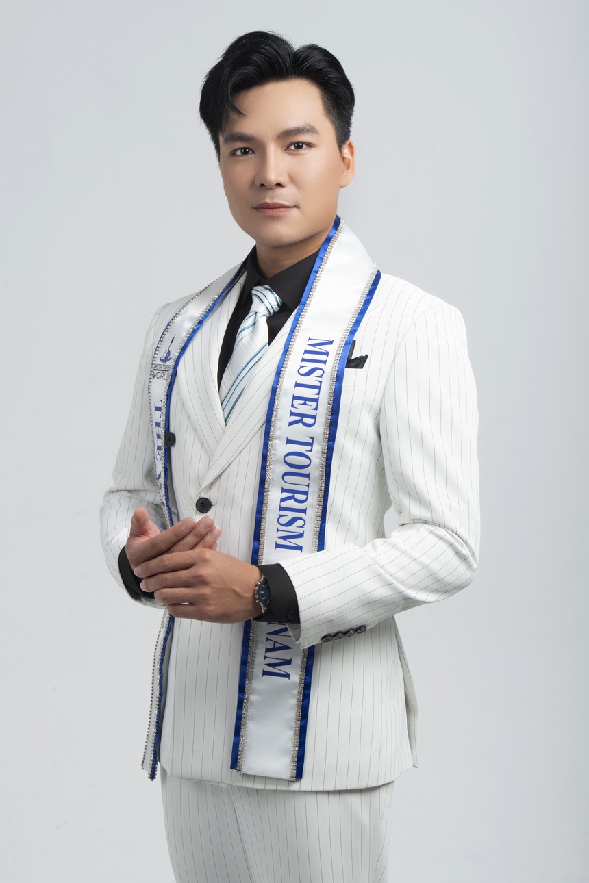 MC Quốc Trí đoạt Á vương 3 cuộc thi Mister Tourism World 2023 - Ảnh 4. MC Quốc Trí đoạt Á vương 3 cuộc thi Mister Tourism World 2023 - Ảnh 4.