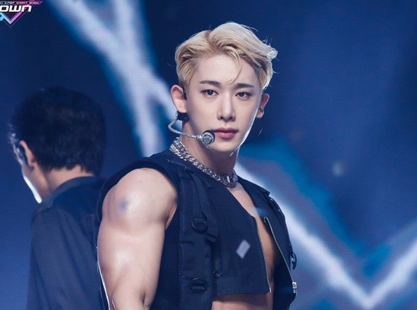 Loạt sao nam sẽ xuất ngũ vào năm 2024: 2 thành viên BTS hứa hẹn gây sốt! - Ảnh 6.