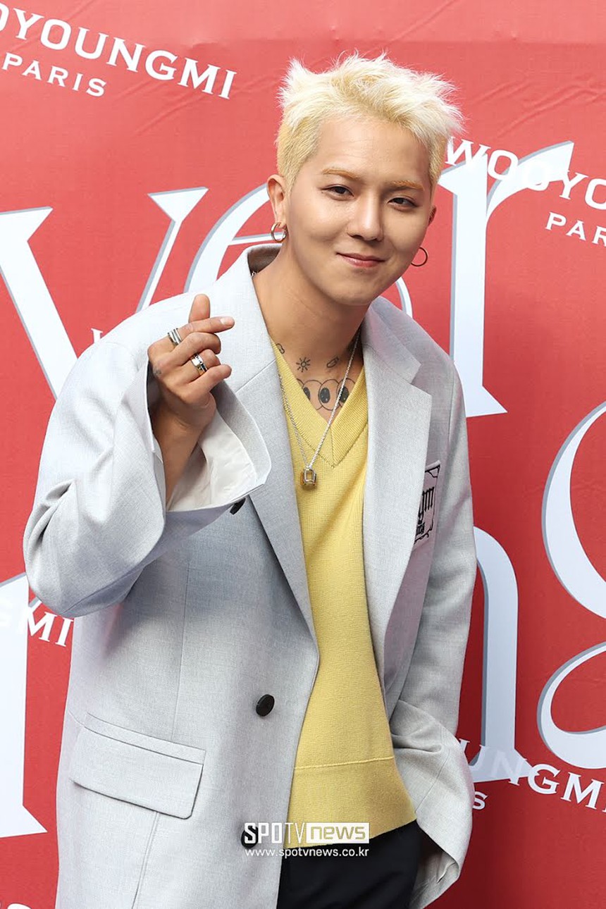 Loạt sao nam sẽ xuất ngũ vào năm 2024: 2 thành viên BTS hứa hẹn gây sốt! - Ảnh 7.