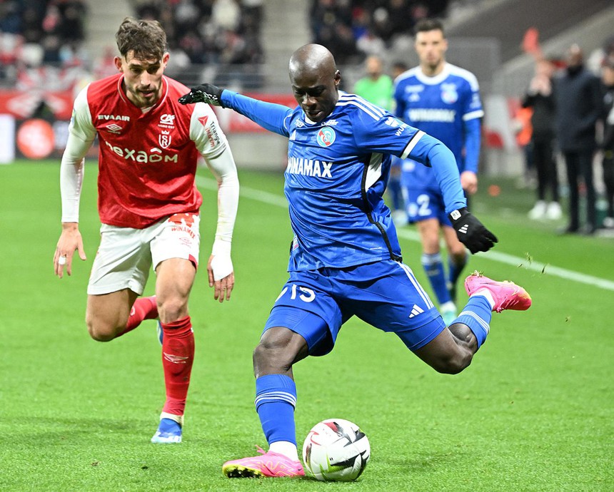 Nhận định bóng đá Brest vs Strasbourg (02h30, 8/12), đá bù vòng 12 Ligue 1 - Ảnh 2. Nhận định bóng đá Brest vs Strasbourg (02h30, 8/12), đá bù vòng 12 Ligue 1 - Ảnh 2.