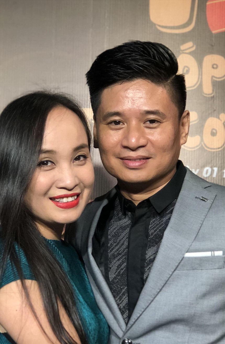 Vợ chồng nghệ sĩ Tấn Minh - Thu Huyền cùng nhận tin vui 'lên' NSND - Ảnh 4. Vợ chồng nghệ sĩ Tấn Minh - Thu Huyền cùng nhận tin vui 'lên' NSND - Ảnh 4.