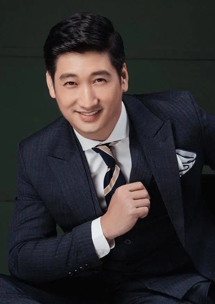 Việt Anh, Ốc Thanh Vân và loạt sao phim truyền hình nhận danh hiệu NSƯT - Ảnh 4. Việt Anh, Ốc Thanh Vân và loạt sao phim truyền hình nhận danh hiệu NSƯT - Ảnh 4.