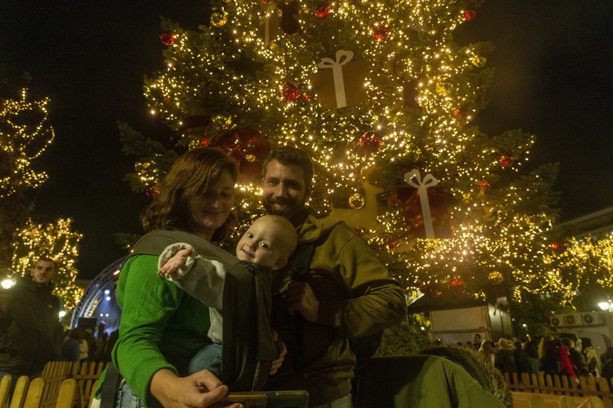 Không khí chờ đón Giáng sinh trên khắp thế giới - Ảnh 4. Không khí chờ đón Giáng sinh trên khắp thế giới - Ảnh 4.