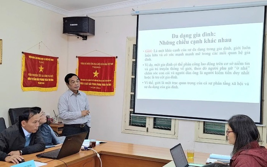 Việt Nam đang đối mặt với sự biến đổi các loại hình hôn nhân - Ảnh 2.