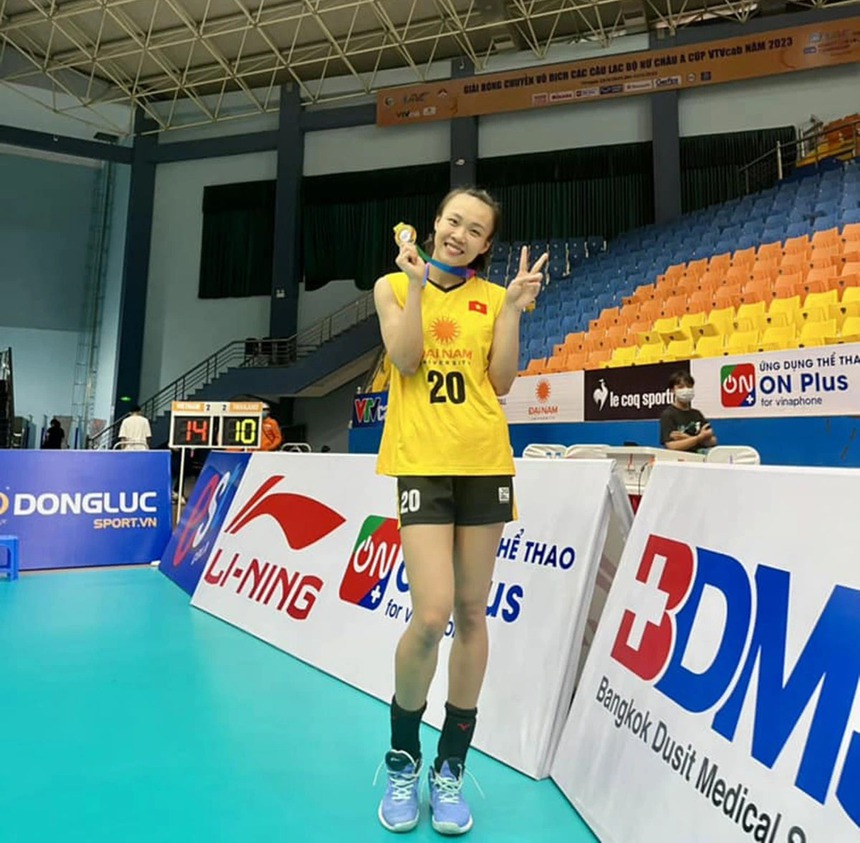 Chủ công 1m83 mang tin vui cho ĐT bóng chuyền nữ Việt Nam, sẵn sàng tung hoành tại giải vô địch thế giới - Ảnh 2. Chủ công 1m83 mang tin vui cho ĐT bóng chuyền nữ Việt Nam, sẵn sàng tung hoành tại giải vô địch thế giới - Ảnh 2.