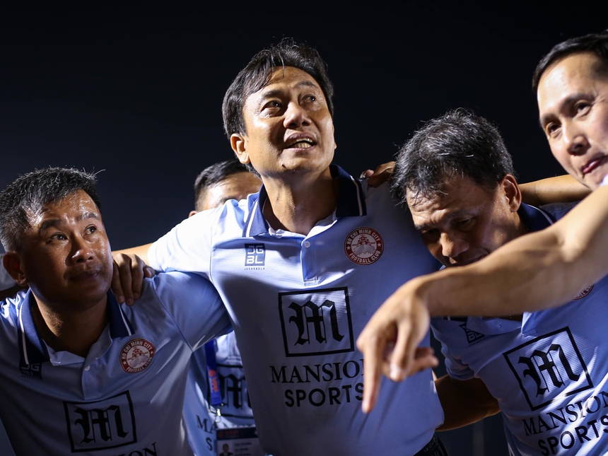 Lê Giang khiến Hải Phòng ra về tiếc nuối - Ảnh 4. Lê Giang khiến Hải Phòng ra về tiếc nuối - Ảnh 4.