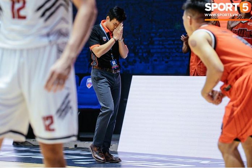 HLV Phan Thanh Cảnh gia nhập Hochiminh City Wings - Ảnh 2.