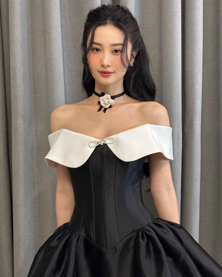 Đồ local brand được mỹ nhân Việt diện tuần qua: nhiều nàng chuộng thiết kế kín đáo, giá thành đa dạng vừa túi tiền - Ảnh 5. Đồ local brand được mỹ nhân Việt diện tuần qua: nhiều nàng chuộng thiết kế kín đáo, giá thành đa dạng vừa túi tiền - Ảnh 5.