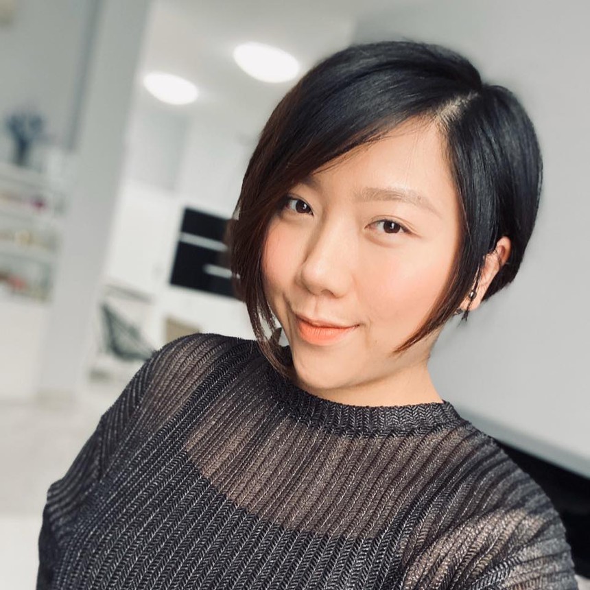 Em gái kín tiếng của Trấn Thành: Từng có ý định nối gót anh trai, hiện tại hạnh phúc bên chồng ngoại quốc - Ảnh 2. Em gái kín tiếng của Trấn Thành: Từng có ý định nối gót anh trai, hiện tại hạnh phúc bên chồng ngoại quốc - Ảnh 2.