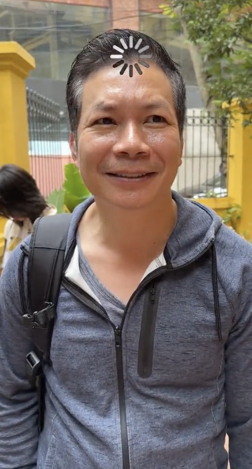 Clip Shark Hưng giải nghĩa loạt từ lóng của giới trẻ "mai đẹt ti ni", "còn cái nịt"... thu hút triệu view, biểu cảm hài huớc xứng đáng 10 điểm - Ảnh 3.