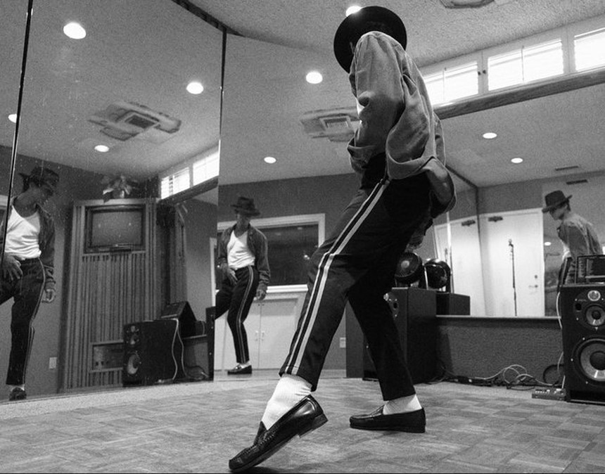 Cháu trai hóa thân thành Michael Jackson trong phim tiểu sử về Vua pop - Ảnh 3.