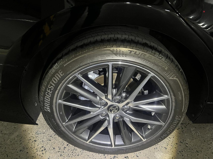 Chủ xe Toyota Camry 2.0Q cả năm chỉ chạy 5.700 km nhưng lỗ luôn 227 triệu đồng - Ảnh 3.