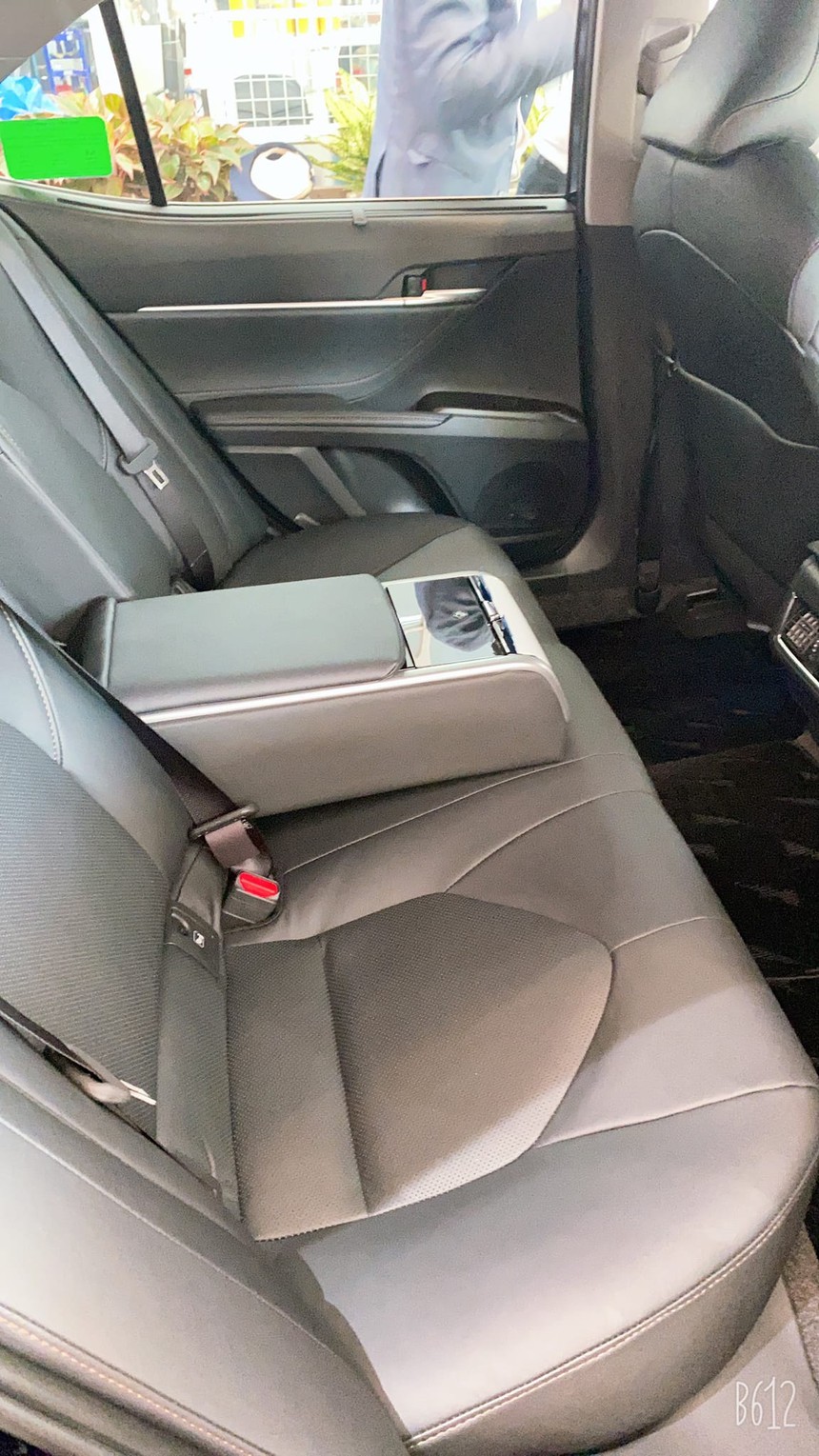 Chủ xe Toyota Camry 2.0Q cả năm chỉ chạy 5.700 km nhưng lỗ luôn 227 triệu đồng - Ảnh 5.