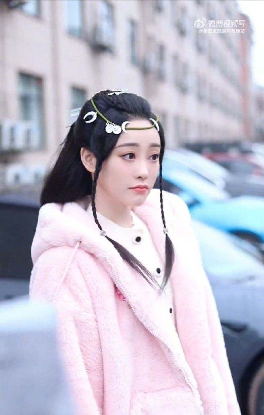 Chúc Tự Đan đóng phim với Nhậm Gia Luân, tạo hình xinh đẹp như bước ra từ hoạt hình - Ảnh 3.