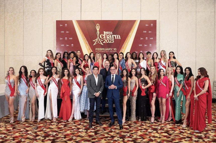 Trọn vẹn phần thi áo tắm Thanh Thanh Huyền, thế nào mà netizen lo lắng trước thềm Bán kết Miss Charm? - Ảnh 3. Trọn vẹn phần thi áo tắm Thanh Thanh Huyền, thế nào mà netizen lo lắng trước thềm Bán kết Miss Charm? - Ảnh 3.