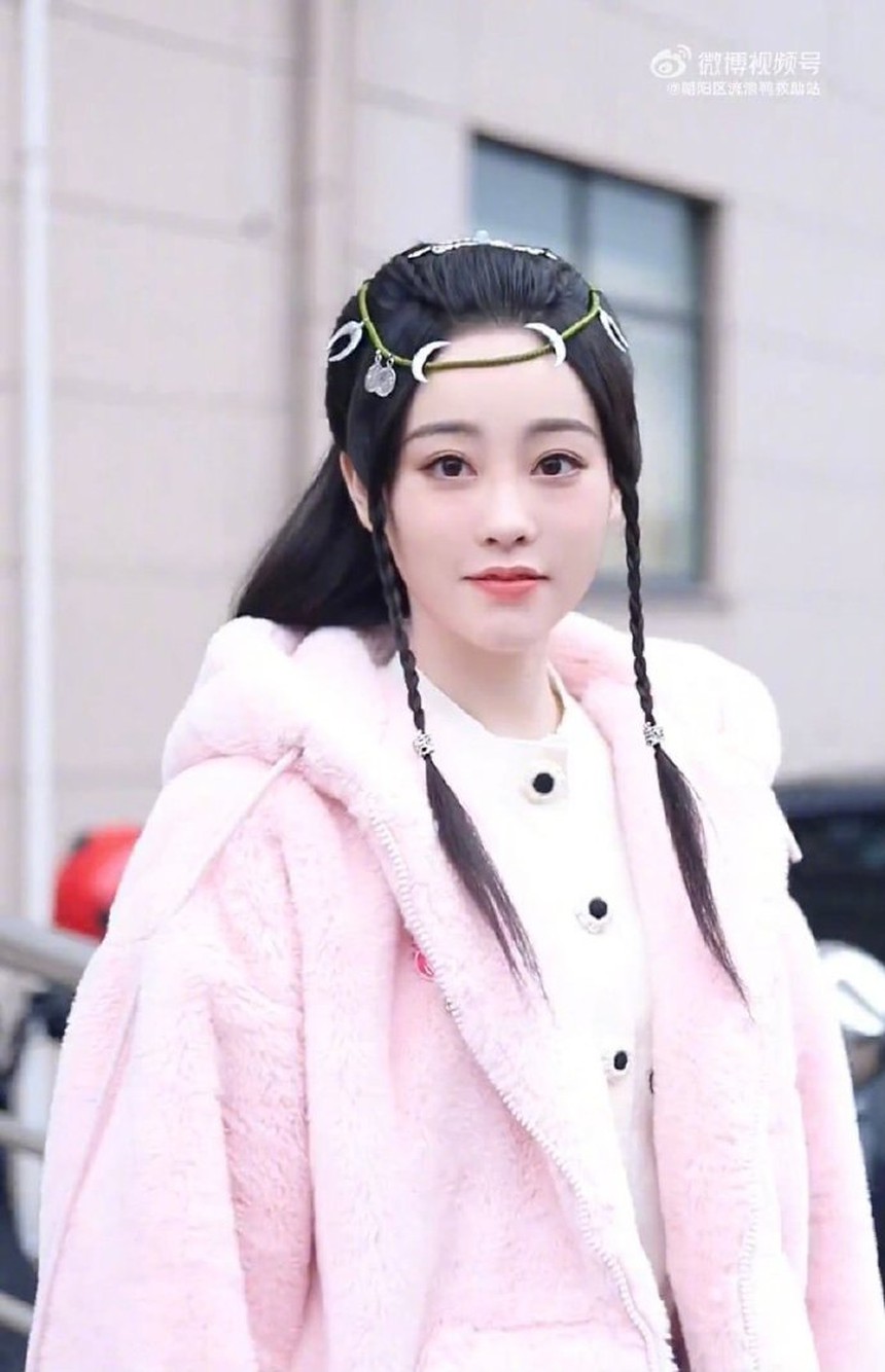 Chúc Tự Đan đóng phim với Nhậm Gia Luân, tạo hình xinh đẹp như bước ra từ hoạt hình - Ảnh 2.