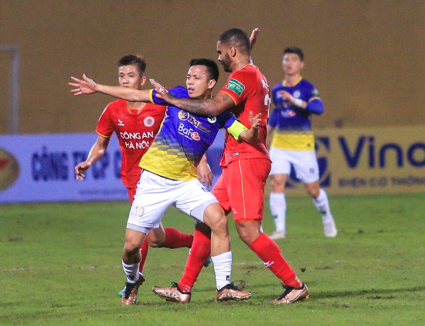 Văn Quyết tiếc nuối khi suýt có cơ hội lập hat-trick - Ảnh 6.