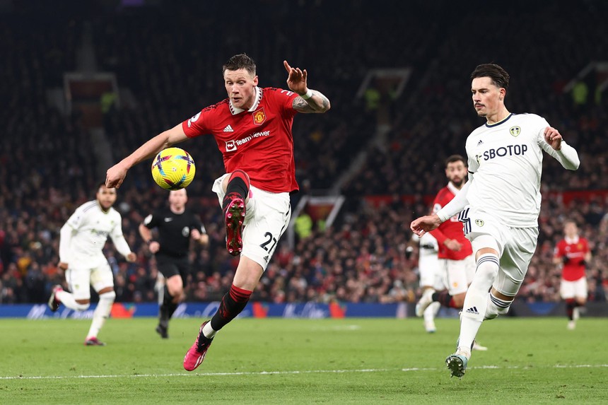 Tin nóng bóng đá sáng 10/2: Sao MU sắp bị Ten Hag 'trảm' - Ảnh 2.