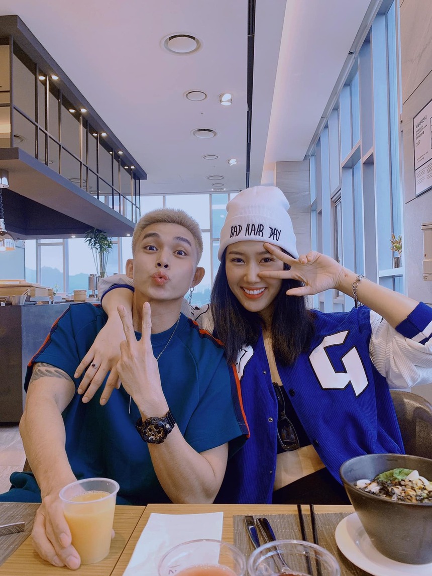 Không phải Trương Thế Vinh, đây mới là sao nam được Thúy Ngân đăng ảnh tình tứ liên tục - Ảnh 5.