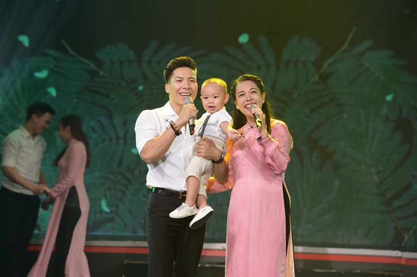 Quốc Nghiệp hát nghiêm túc cũng 'rất gì và này nọ', netizen: 'Không biết Ngọc Mai luyện cho chồng trong bao lâu?' - Ảnh 3.