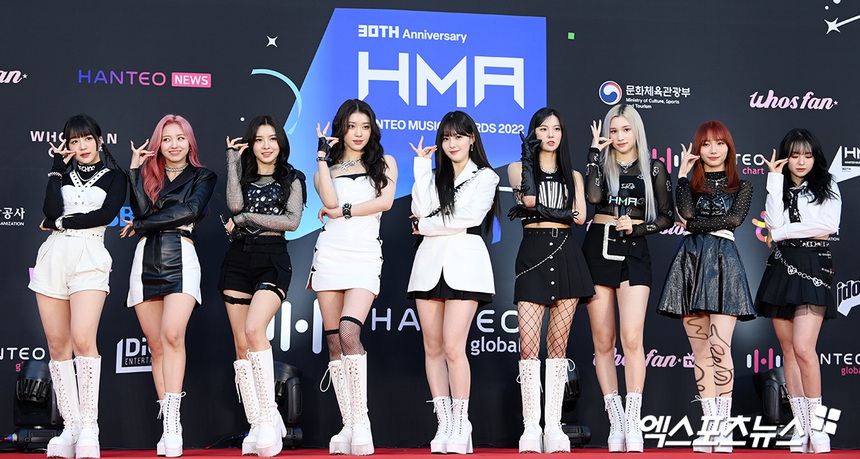 Thảm đỏ Hanteo Music Awards 2023: Nữ thần Eugene đẹp lấn át Soyou (SISTAR) khoe body nóng bỏng, idol người Việt Hanbin cười tỏa nắng chiếm spotlight - Ảnh 12. Thảm đỏ Hanteo Music Awards 2023: Nữ thần Eugene đẹp lấn át Soyou (SISTAR) khoe body nóng bỏng, idol người Việt Hanbin cười tỏa nắng chiếm spotlight - Ảnh 12.