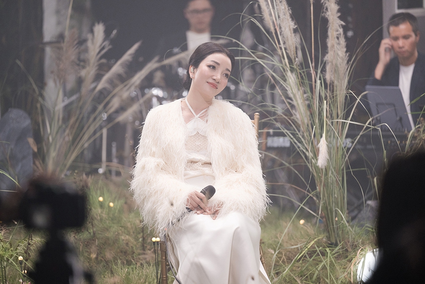 'Live Studio Session': Ca sĩ Phạm Thu Hà lần đầu thực hiện đĩa than ngay tại Việt Nam  - Ảnh 5.