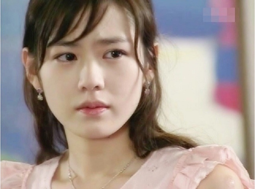 (TIN CN) Cặp đôi ‘Hương mùa hè’ sau 20 năm: Son Ye Jin viên mãn bên Hyun Bin, Song Seung Hyun độc thân đắt giá - Ảnh 7. (TIN CN) Cặp đôi ‘Hương mùa hè’ sau 20 năm: Son Ye Jin viên mãn bên Hyun Bin, Song Seung Hyun độc thân đắt giá - Ảnh 7.