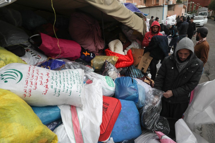 Động đất tại Thổ Nhĩ Kỳ và Syria: Đoàn xe cứu trợ thứ hai của LHQ đến Syria - Ảnh 3.