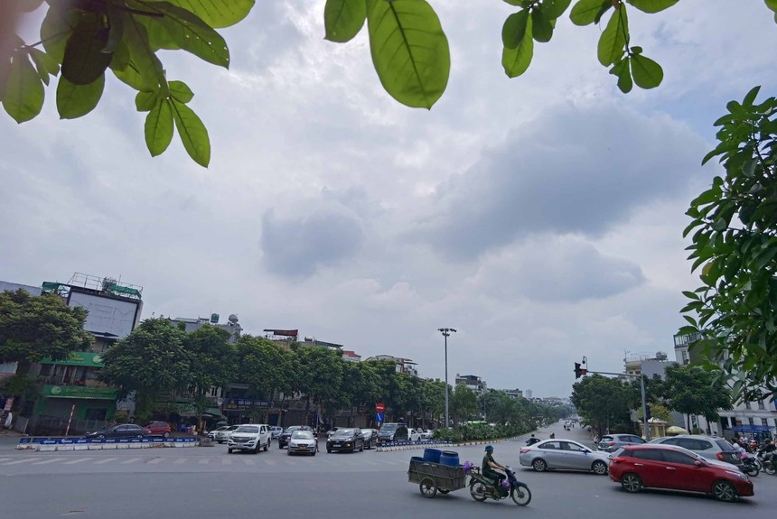 Miền Bắc sắp đón không khí lạnh, trời chuyển rét đậm - Ảnh 1.