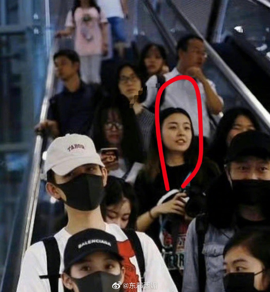 Lạ kỳ như fan nữ lộ ảnh giường chiếu với 'thái tử' Trần Phi Vũ: Điên cuồng 'đẩy thuyền' bạn trai với 1 công chúa nhưng không phải Trương Tịnh Nghi! - Ảnh 5.