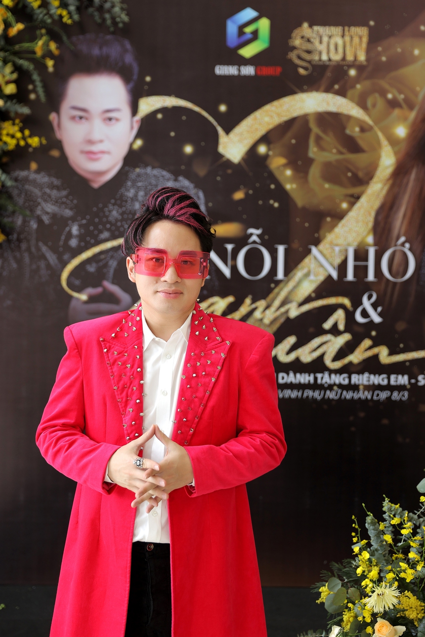 Tùng Dương: ‘Với đàn ông, phụ nữ là chìa khóa của mọi vấn đề’ - Ảnh 1. Tùng Dương: ‘Với đàn ông, phụ nữ là chìa khóa của mọi vấn đề’ - Ảnh 1.