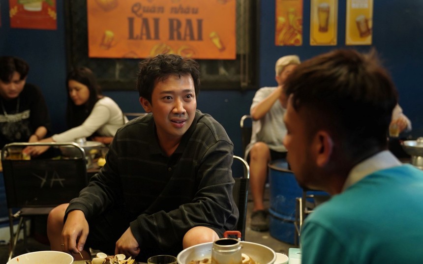 'Nhà bà Nữ' soán ngôi 'Bố già' trở thành phim Việt có doanh thu cao nhất mọi thời đại, giờ đây hãy gọi Trấn Thành là 'ông hoàng phòng vé'! - Ảnh 3.