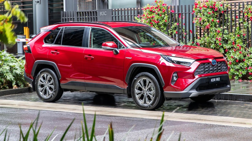 SUV bán chạy nhất toàn cầu sẽ được Toyota lên đời vào 2025 - Ảnh 2.