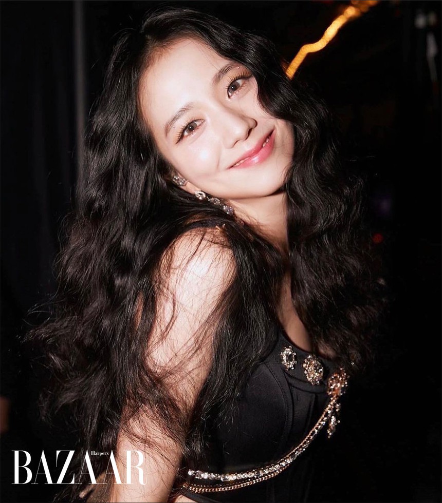 Jisoo Blackpink là nữ thần tượng K-pop 'cá kiếm' hàng đầu hiện nay - Ảnh 4.