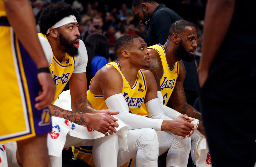 Russell Westbrook: Từ giấc mơ trở thành cơn ác mộng trong hành trình trở về quê nhà Los Angeles - Ảnh 4.