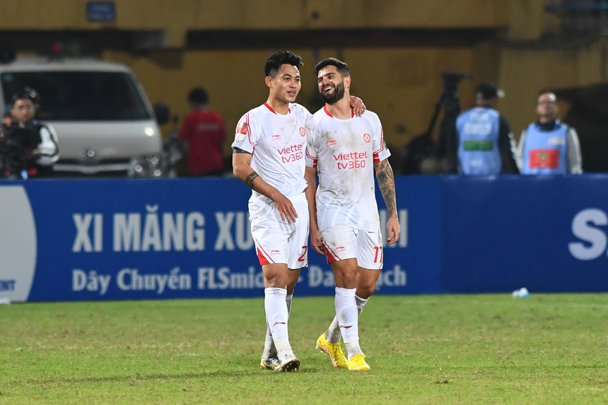 Đức Chiến 'Siu' như Ronaldo sau bàn thắng đẹp vào lưới CLB Công An Hà Nội  - Ảnh 5.