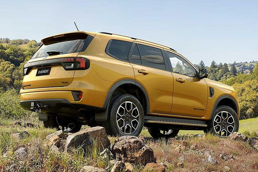 Lộ giá dự kiến Ford Everest Wildtrak: Ngang ngửa bản Titanium, động cơ khiến nhiều người tiếc nuối - Ảnh 3.