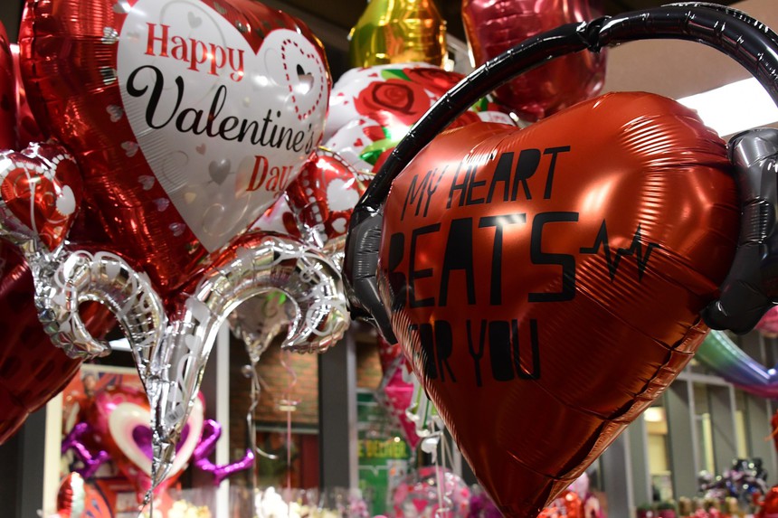 Nét đẹp văn hóa ngày Lễ Tình yêu ở Việt Nam - Ảnh 2.