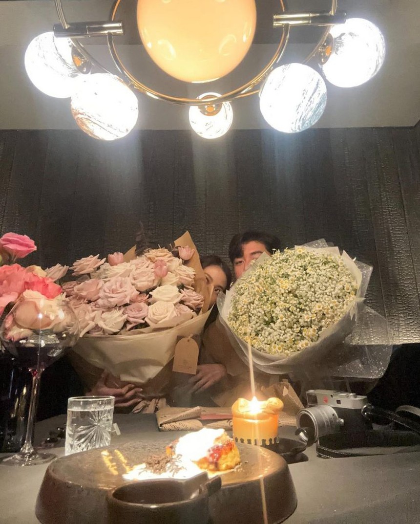 3 cặp đôi hot Thái Lan cho fan ăn no “cẩu lương” dịp Valentine: Baifern - Nine siêu lãng mạn nhưng vẫn thua cặp đôi táo bạo này - Ảnh 3. 3 cặp đôi hot Thái Lan cho fan ăn no “cẩu lương” dịp Valentine: Baifern - Nine siêu lãng mạn nhưng vẫn thua cặp đôi táo bạo này - Ảnh 3.