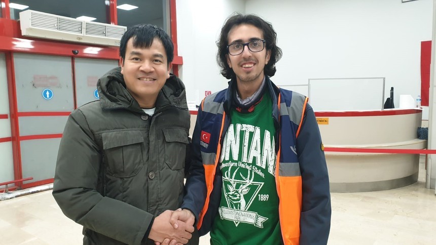 Động đất ở Thổ Nhĩ Kỳ và Syria: Khắc khoải hành trình đến Adana - Ảnh 1.